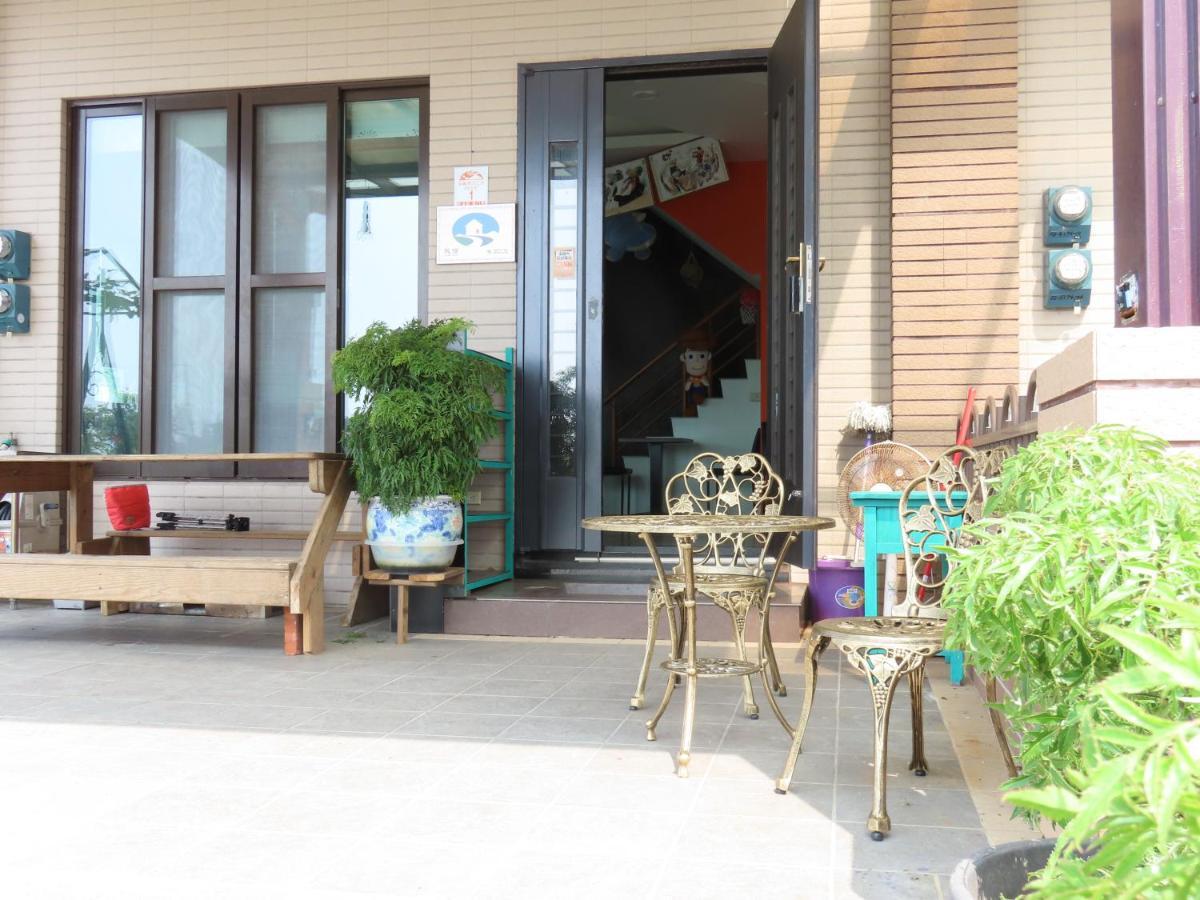 No.1 Shelter Bed and Breakfast Toucheng Exteriör bild